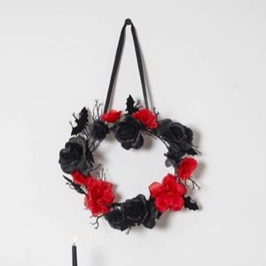 Dolls Kill Merry And Fright Wreath